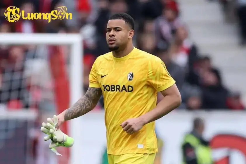 Atubolu đang được giới chuyên môn đánh giá rất cao. Ảnh: Onefootball Atubolu đang được giới chuyên môn đánh giá rất cao.