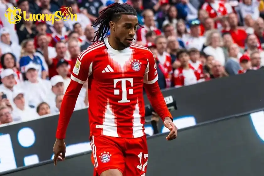 Olise đang được Real Madrid nhắm đến. Ảnh: CLB Olise đang được Real Madrid nhắm đến