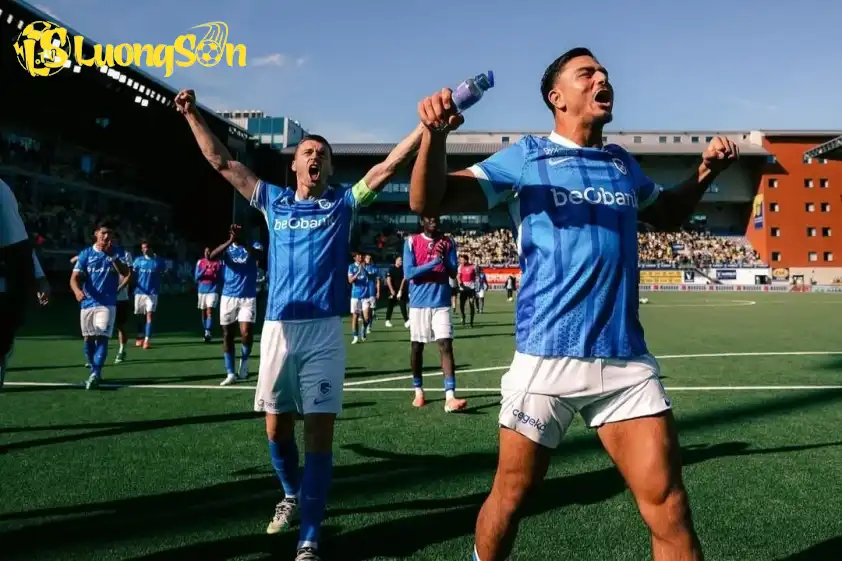 Genk đang được đánh giá cao hơn trong trận đấu này Genk đang được đánh giá cao hơn trong trận đấu này